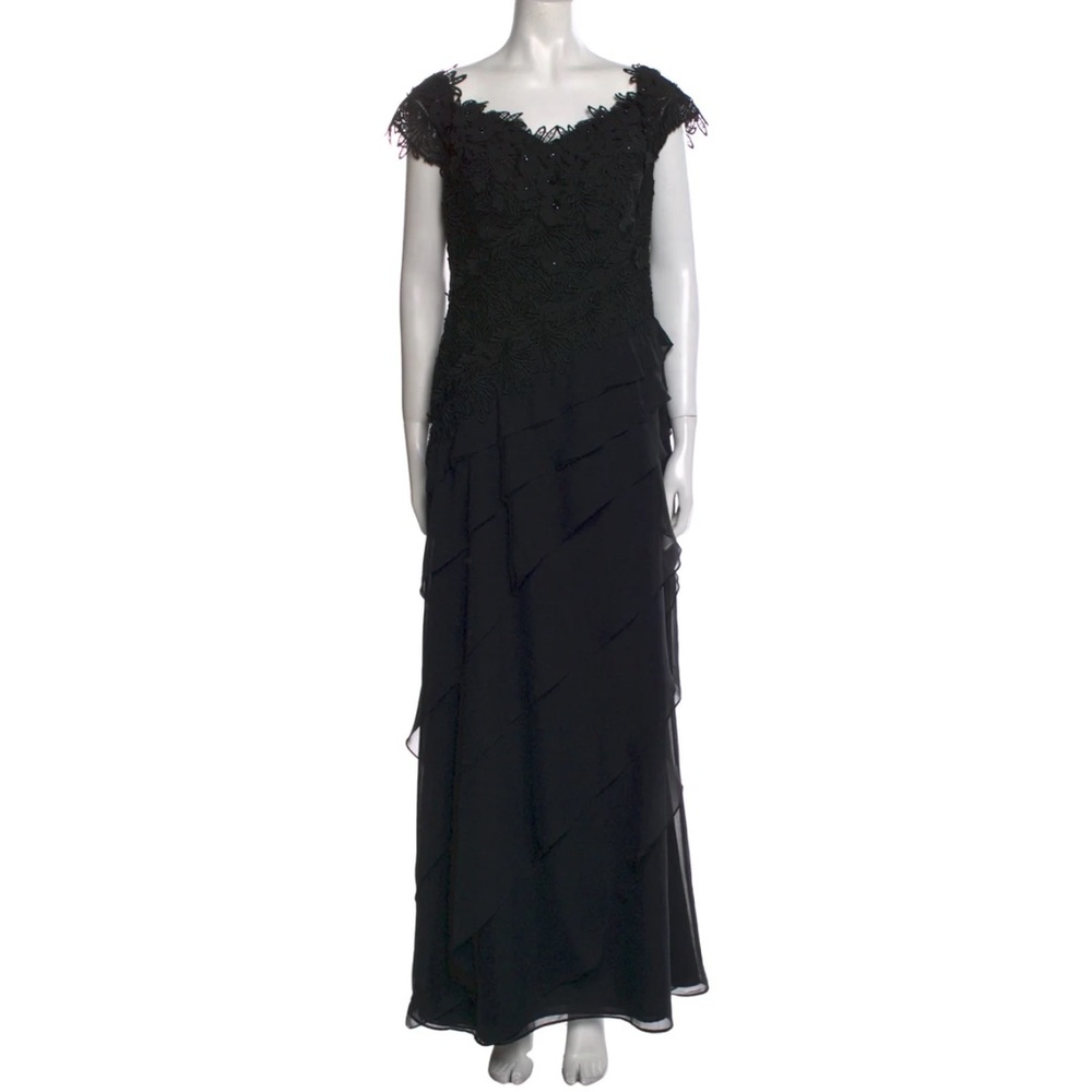Teri Jon By Rickie Freeman Black Formal Gown witth Ruffles - Size 8